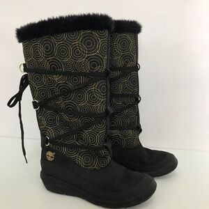 Timberland Women's Black and Gold Circle Pattern Boots
